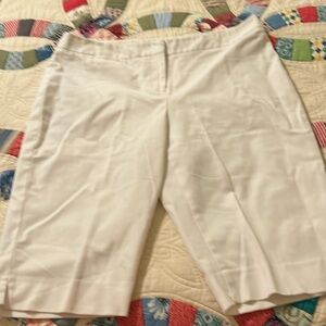 Capris , size 16, very good condition, white
